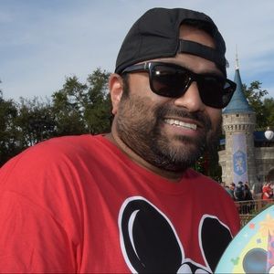 Meet your Posher, Aatish